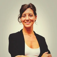 Foto de Juliana Comunelli — RPA Project Manager en Ataway